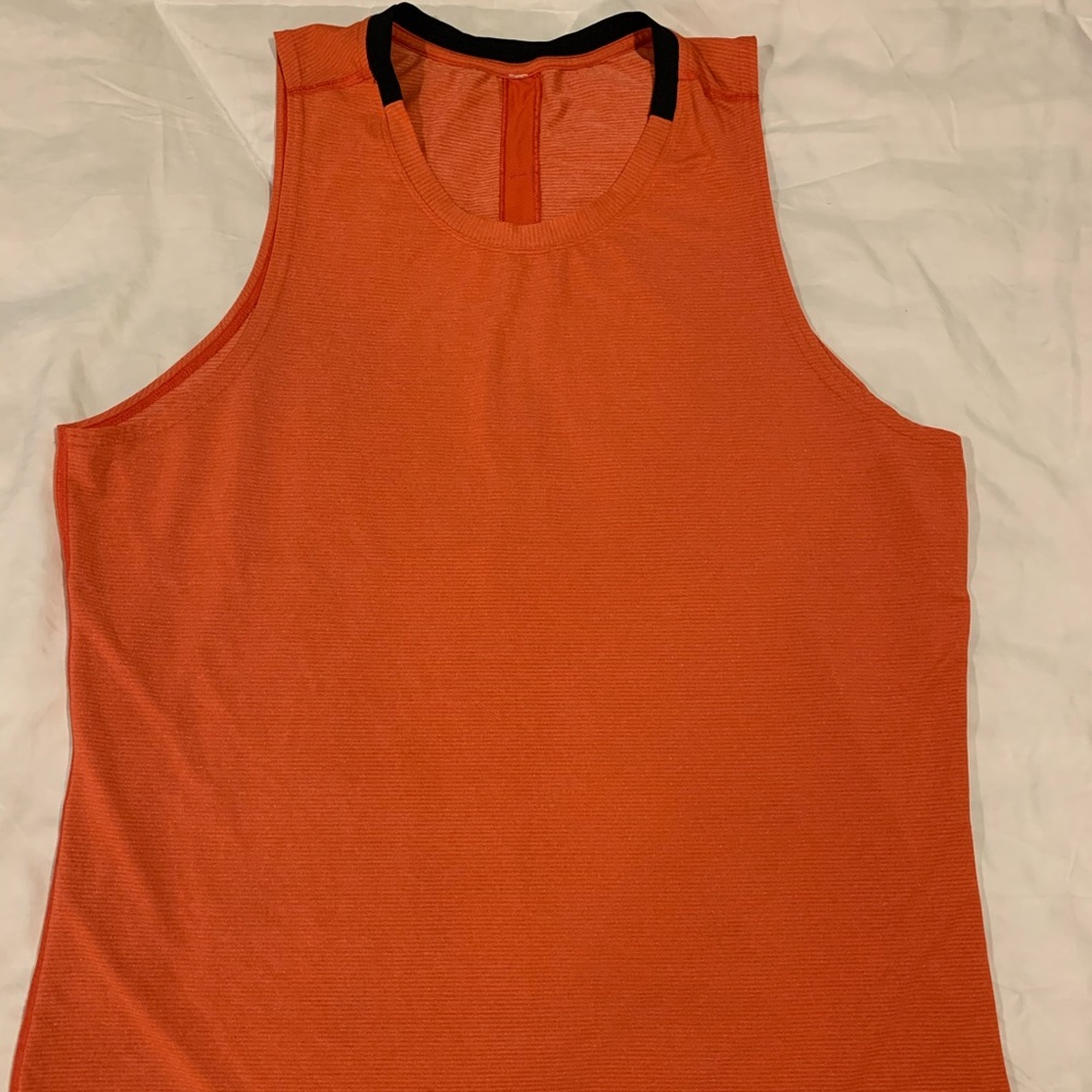 Lululemon tank top